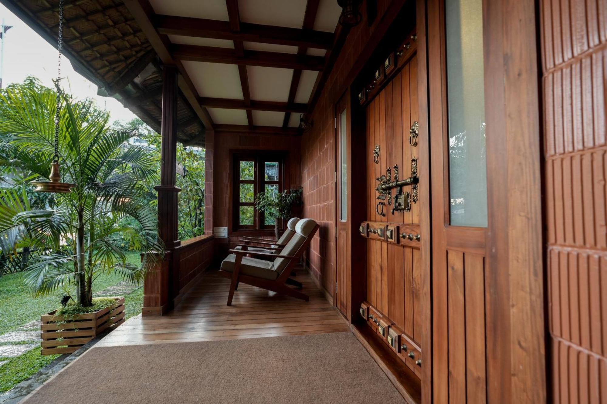 Little Chembaka Guest House Kumarakom Ngoại thất bức ảnh
