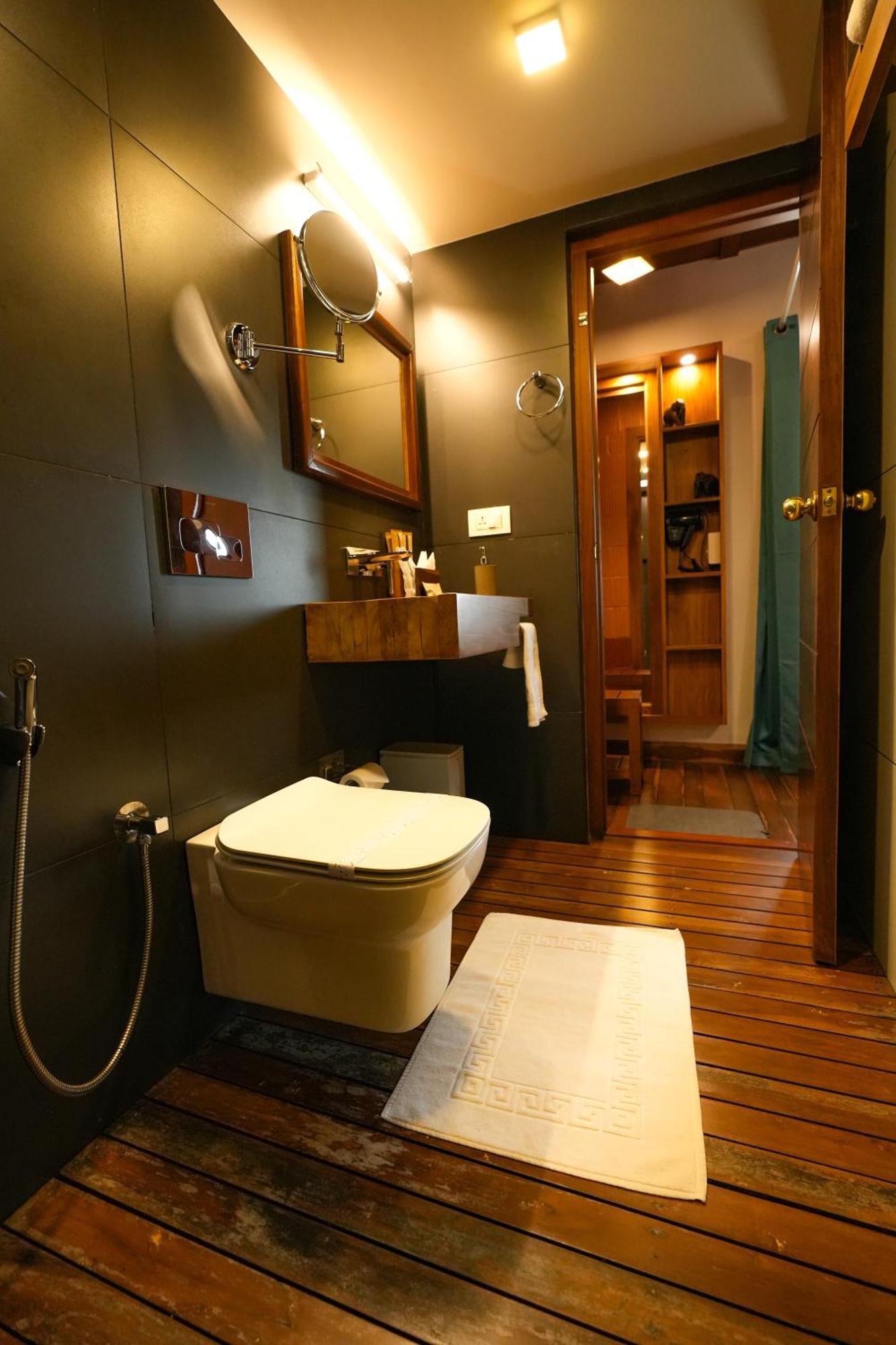 Little Chembaka Guest House Kumarakom Ngoại thất bức ảnh